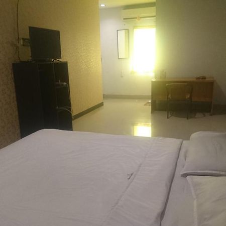 Sz Nine One Hotel Medan Luaran gambar