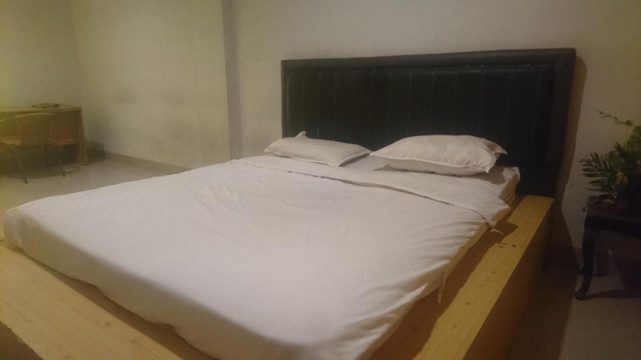 Sz Nine One Hotel Medan Luaran gambar