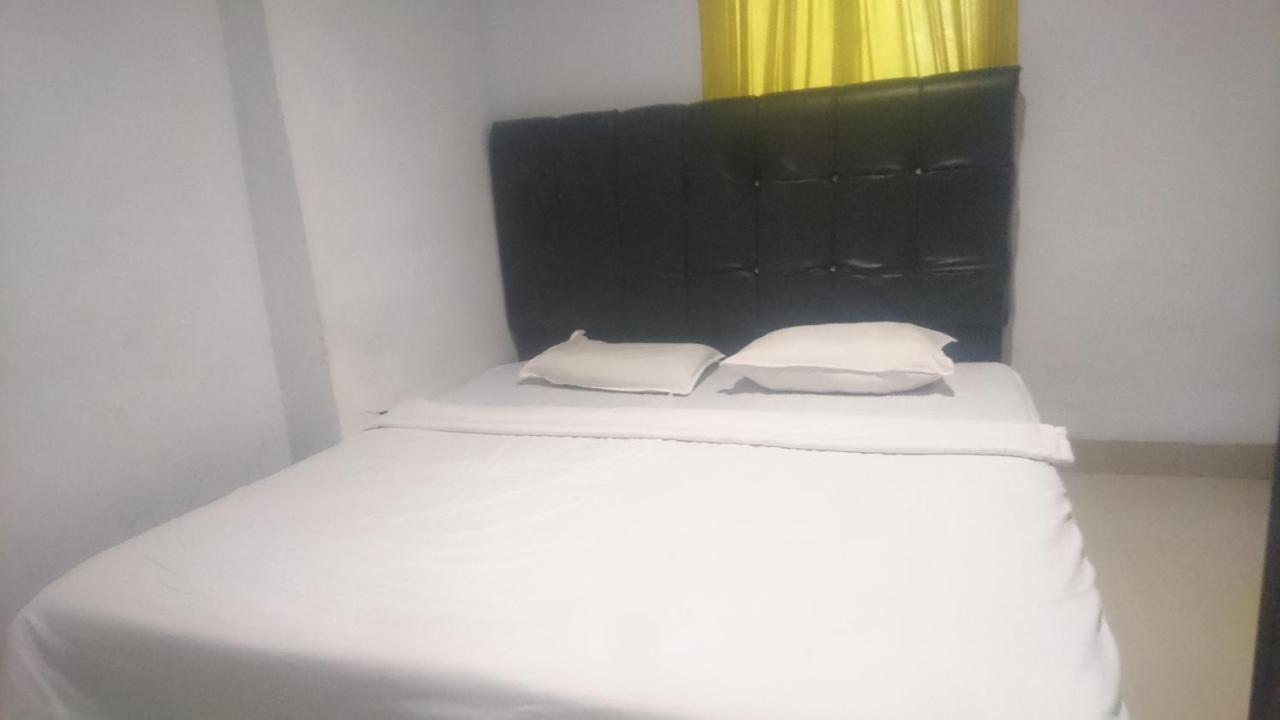Sz Nine One Hotel Medan Luaran gambar